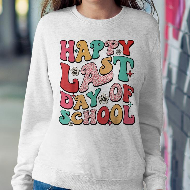 Retro Groovy Happy Last-Day Of School Leopard Teacher Kids Women Sweatshirt Unique Gifts