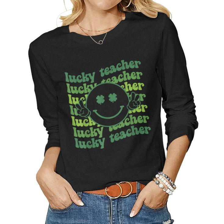 Lucky Teacher Retro Groovy Saint Patricks Day Funny Irish  Women Graphic Long Sleeve T-shirt