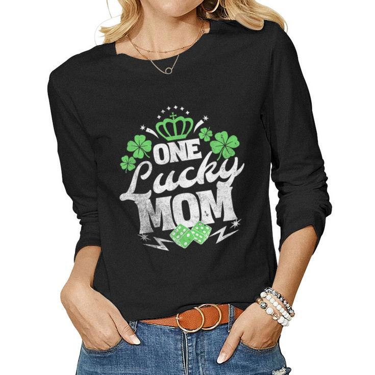 One Lucky Mom St Patricks Day Gift Vintage 70S Dice  V2 Women Graphic Long Sleeve T-shirt