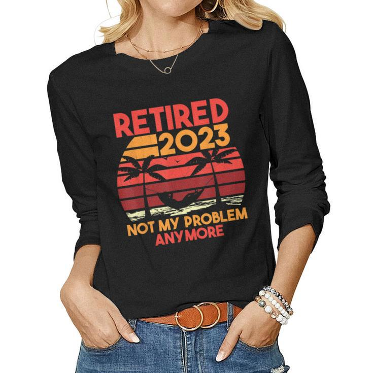 Retired 2023 Funny Vintage Retirement 2023 Humor Gifts Men Women Graphic Long Sleeve T-shirt