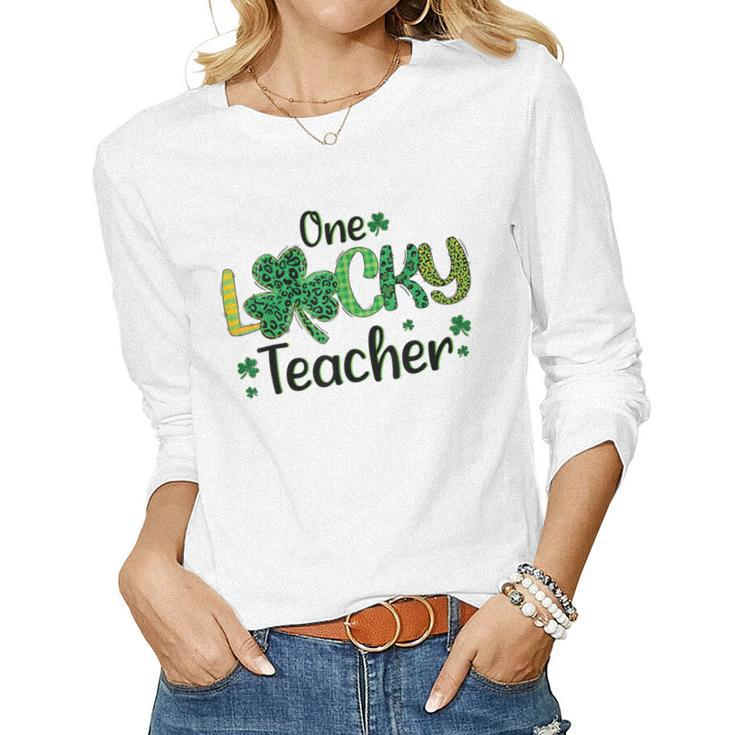 Green Leopard Shamrock One Lucky Teacher St Patricks Day  Women Graphic Long Sleeve T-shirt