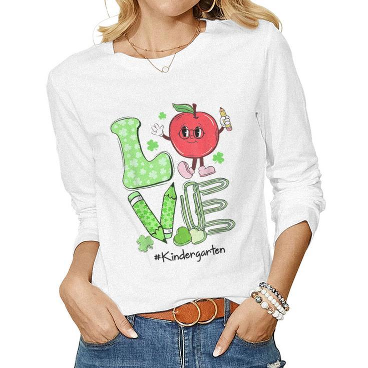 St Patricks Day Kindergarten Teacher Love Retro Groovy  Women Graphic Long Sleeve T-shirt