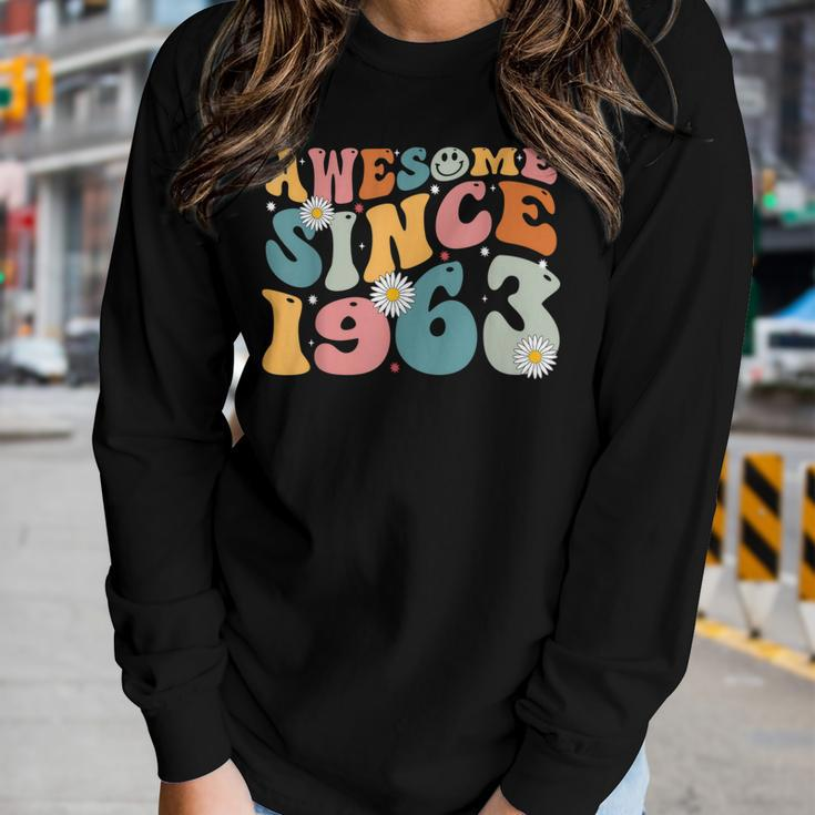 Awesome Since 1963 60Th Birthday Retro Gifts Born In 1963 Women Graphic Long Sleeve T-shirt Gifts for Her