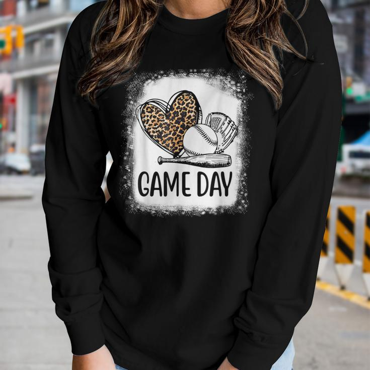 Game Day Baseball Decorations Leopard Heart Soccer Mom Mama Women Long Sleeve T-shirt Gifts for Her