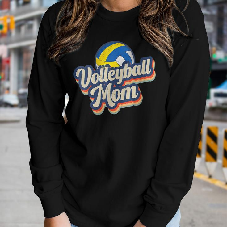 Womens Retro Volleyball Mom Vintage Softball Mom Women Long Sleeve T-shirt Gifts for Her