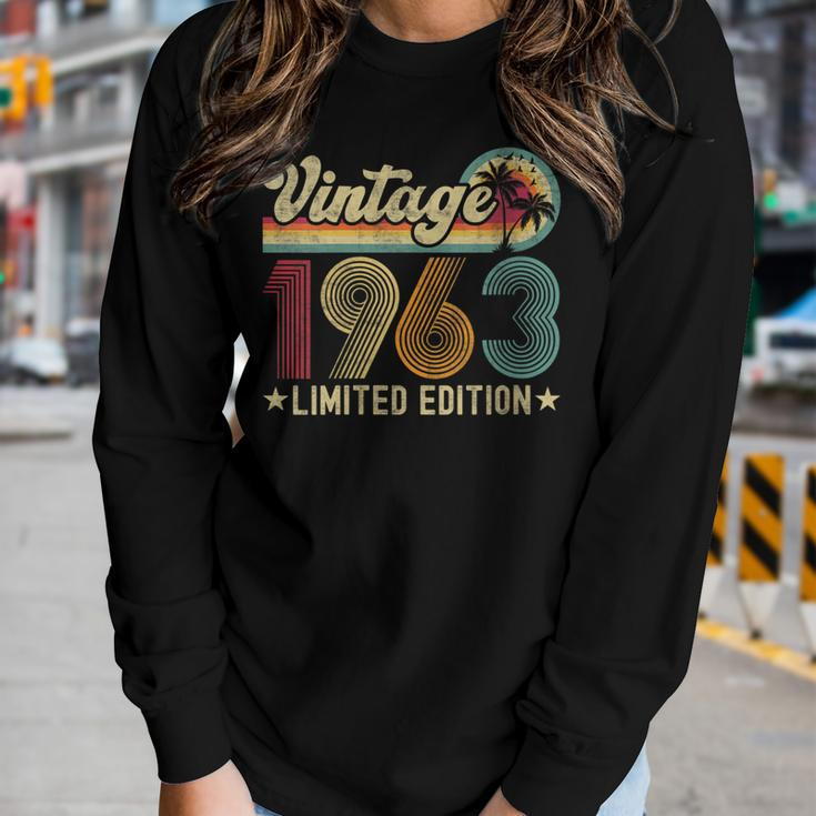 Womens 60 Year Old Vintage 1963 60Th Birthday Gifts For Women Men Women Graphic Long Sleeve T-shirt Gifts for Her