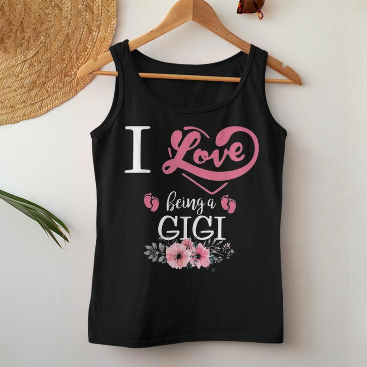 I Love Being A Gigi Flower Gifts For Mom Women Women Tank Top Basic Casual Daily Weekend Graphic Funny Gifts