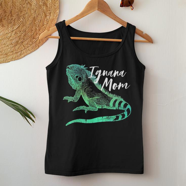 Iguana Mom Reptile Exotic Pet Owner Girl Retro Animal Lover Women Tank Top Basic Casual Daily Weekend Graphic Funny Gifts