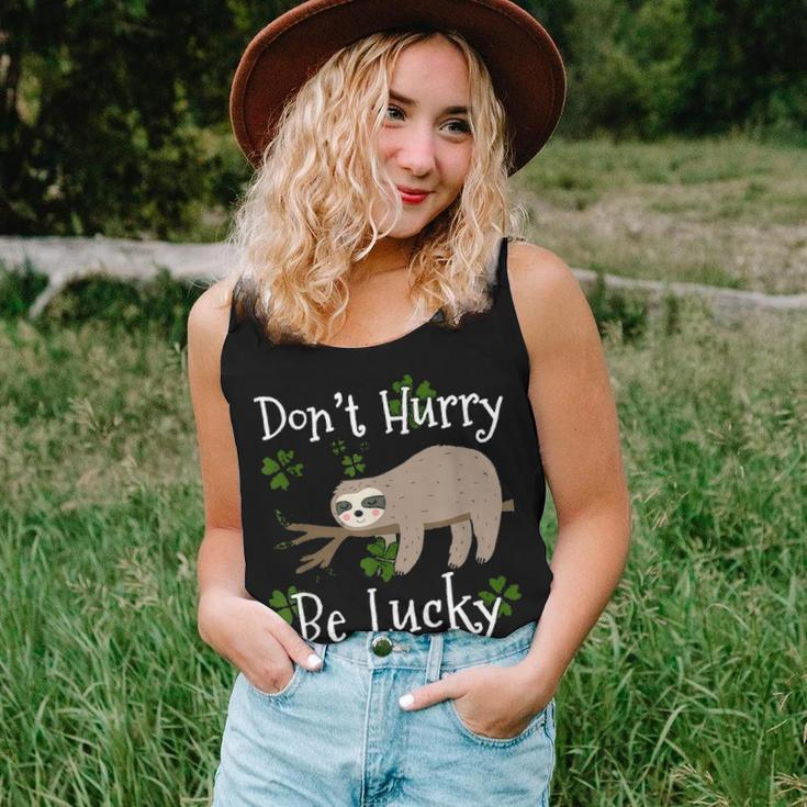 Dont Hurry Be Lucky Dad Mom Boy Girl Party Gift Shamrock Women Tank Top Basic Casual Daily Weekend Graphic Gifts for Her