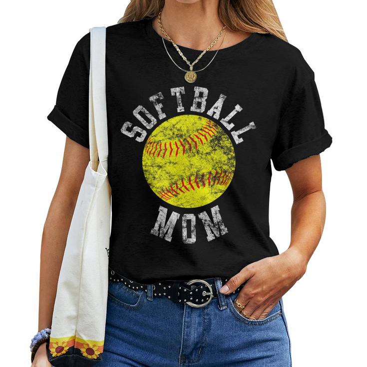 Softball Baseball Dad Retro Vintage Gift Ball Father's Day Women's T-Shirt