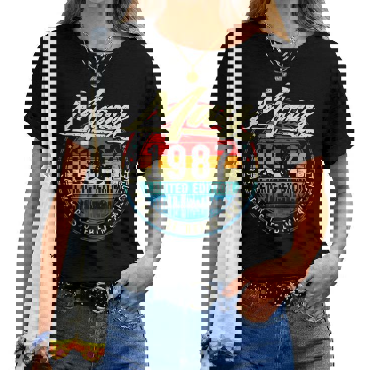 34Th Birthday Decorations May 1987 Men Women 34 Years Old Women T-shirt