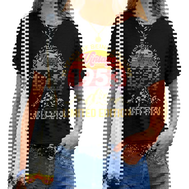 70 Year Old Vintage 1953 Limited Edition 70Th Birthday Women T-shirt