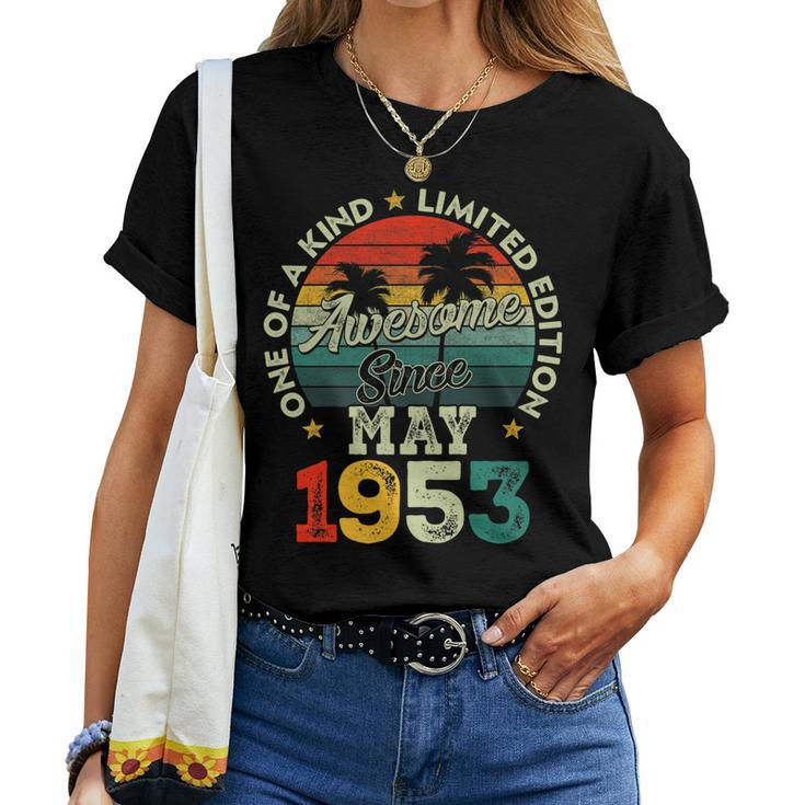 70 Year Old Vintage May 1953 70Th Birthday Retro Women T-shirt