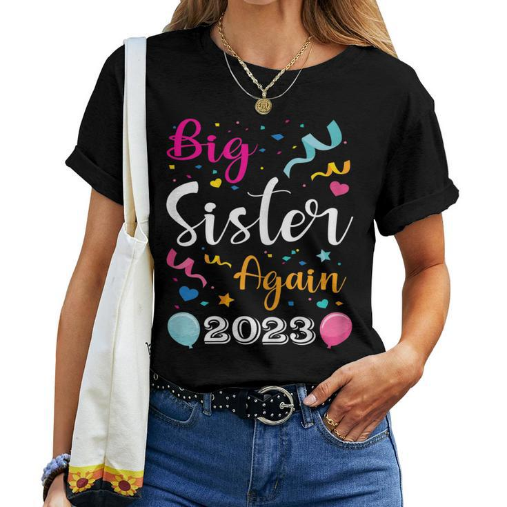 Big Sister Again 2023 Pregnancy Announcement Kids Siblings Women T-shirt