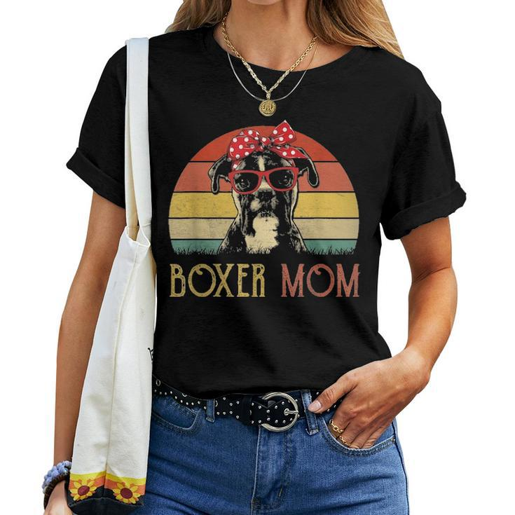Boxer Mom Boxer Dog Mom Lover Gift Vintage Retro Women T-shirt