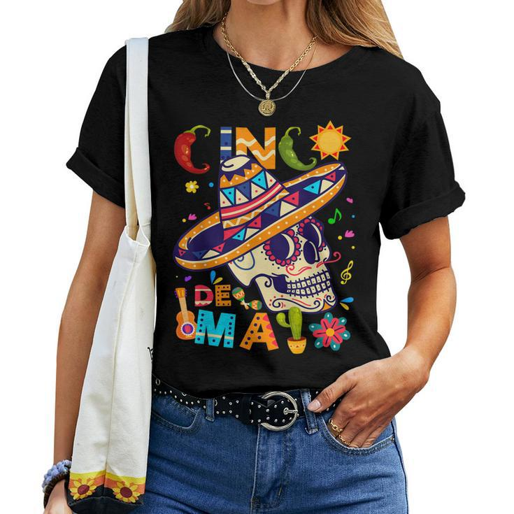 Drinking Cinco De Mayo Lets Fiesta Men Women Women T-shirt