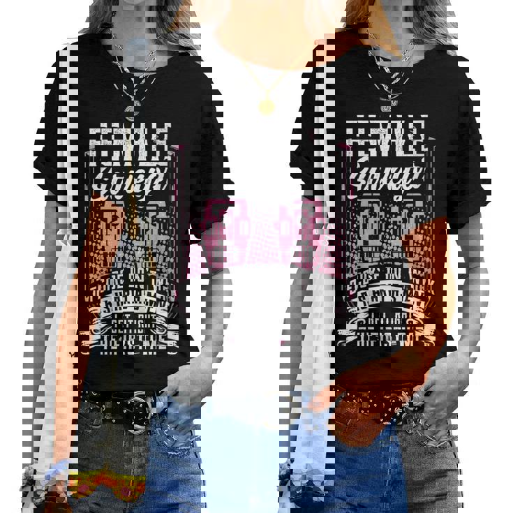 Womens Female Surveyor Land Surveyors And Engineers Women T-shirt