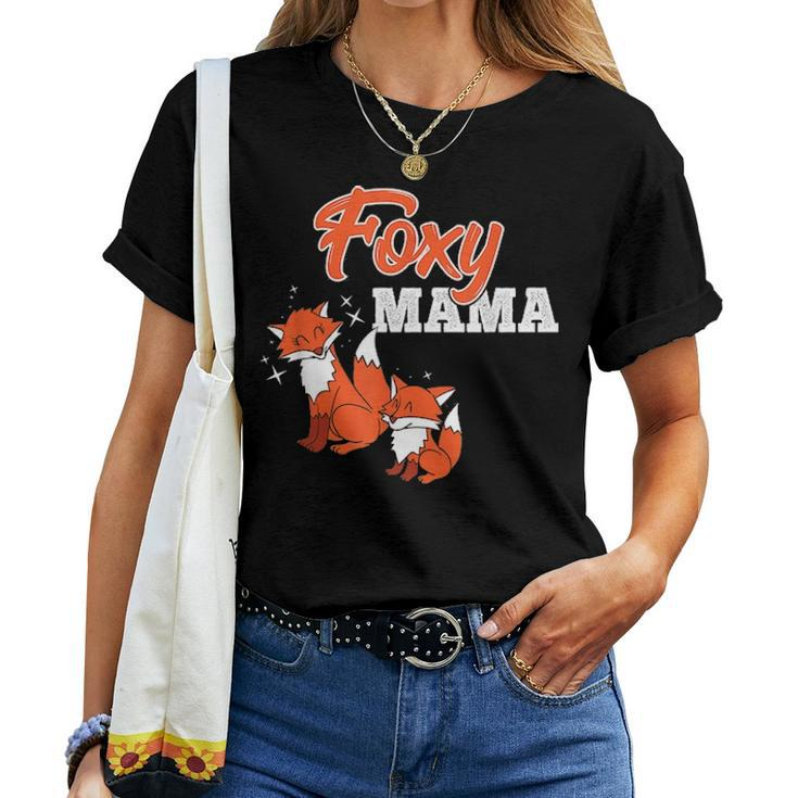Foxy Mama Cute Mom Fox Funny Animal Mommy Gift V2 Women T-shirt