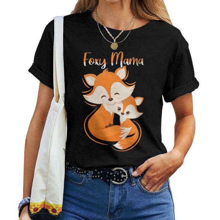 Foxy Mama Cute Mom Quotes Who Love Foxes Mother´S Day Women T-shirt
