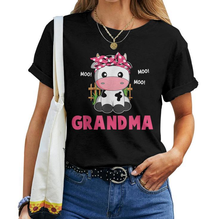 Funny Grandma Cow Cute Cow Farmer Birthday Matching Family Women T-shirt