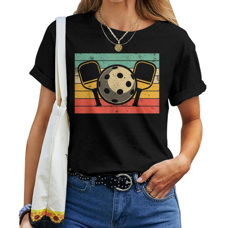 Funny Pickleball For Men Women Pickleball Player Vintage Women T-shirt