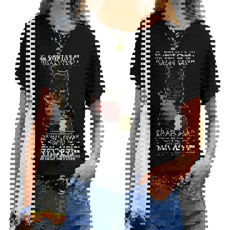 Im A Grumpy Old Lady If You Dont Want Sarcastic Answer Cat Women T-shirt