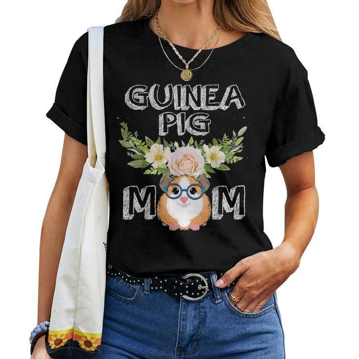 Guinea Pig Mom Floral Style Mothers Day Outfit Gift Women T-shirt