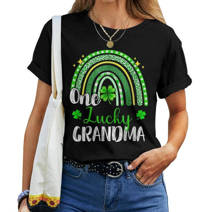 One Lucky Grandma Leopard Print Rainbow St Patricks Day Women T-shirt
