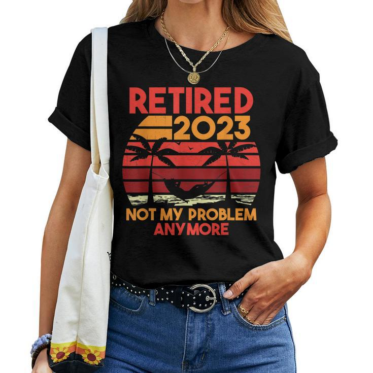 Retired 2023 Funny Vintage Retirement 2023 Humor Gifts Men Women T-shirt
