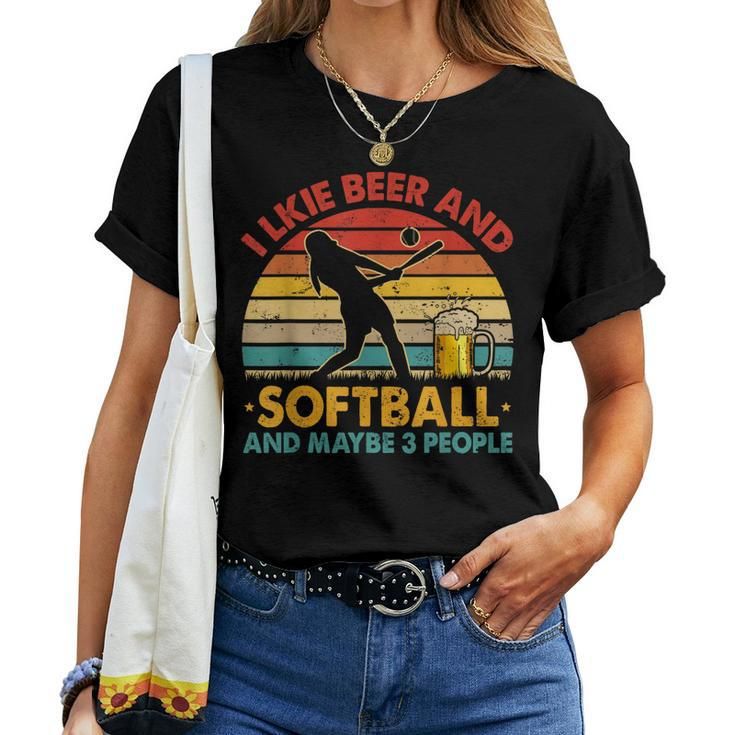 Vintage Retro I Like Beer And Softball And Maybe 3 People Women T-shirt