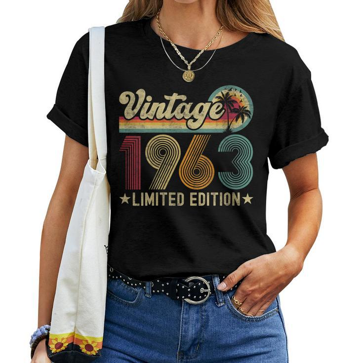Womens 60 Year Old Vintage 1963 60Th Birthday Gifts For Women Men Women T-shirt
