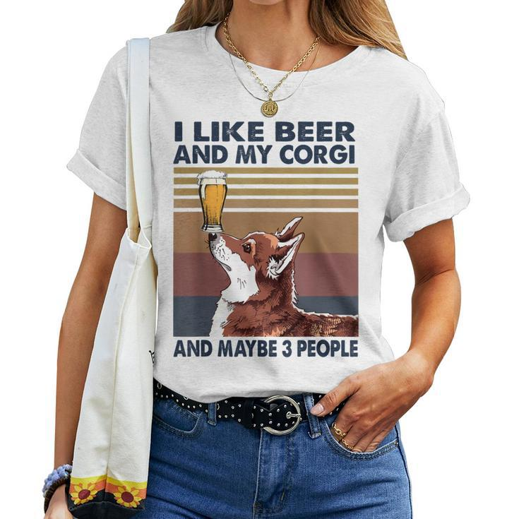 I Like Beer And My Corgi And Maybe 3 People Vintage Women T-shirt