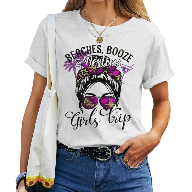Womens Girls Trip 2023 Best Friend Beaches Booze And Besties Women T-shirt