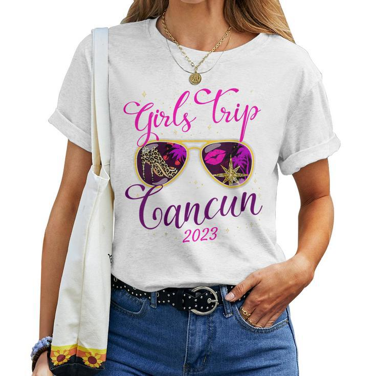 Womens Girls Trip Cancun 2023 Vacation For Women Weekend Birthday Women T-shirt