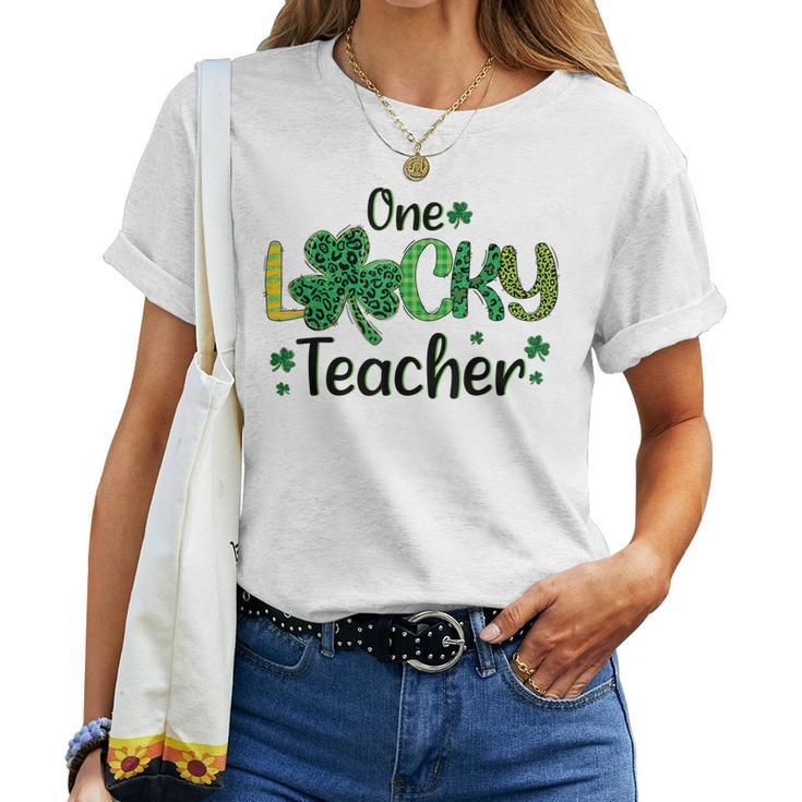 Green Leopard Shamrock One Lucky Teacher St Patricks Day Women T-shirt