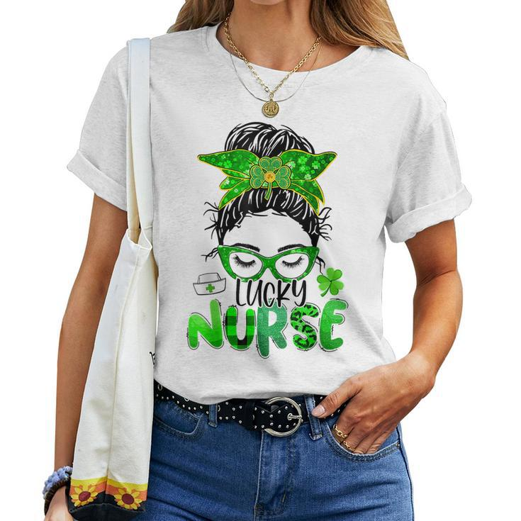 Lucky Nurse St Patricks Day Nurse Shamrock Messy Bun Mom Women T-shirt