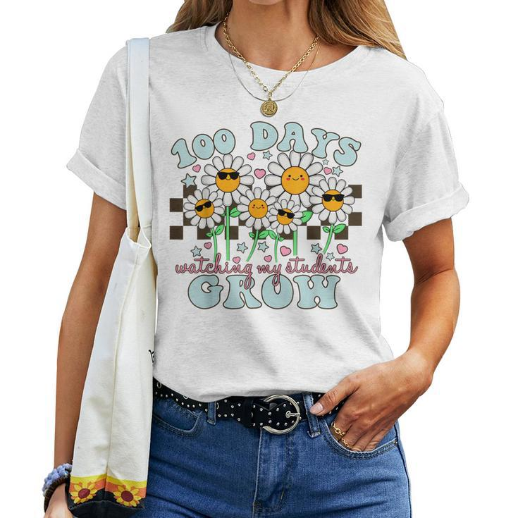 Retro Groovy 100 Days Of Watching My Students Grow Teacher V5 Women T-shirt