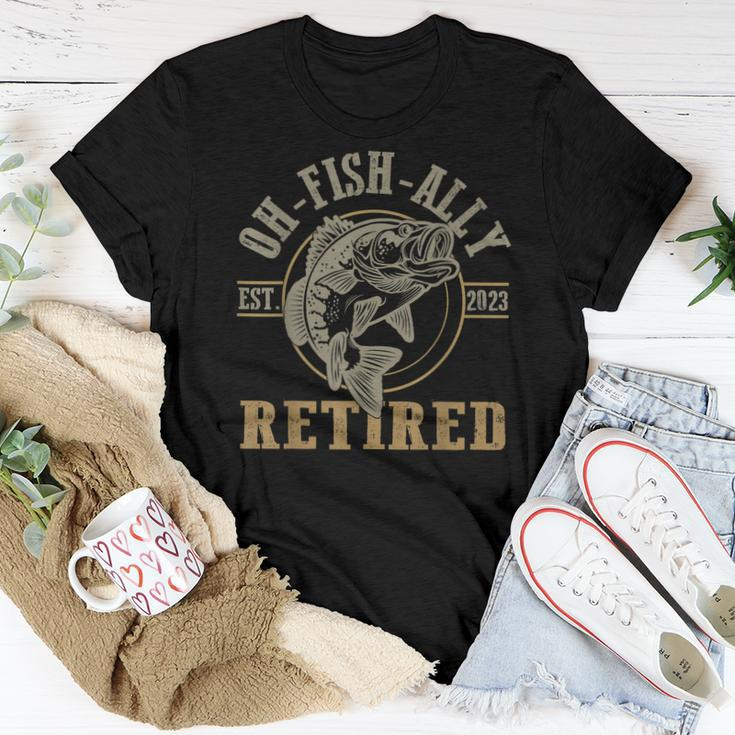 O-Fish-Ally Retired Since 2023 Fishing Retirement Women T-shirt Funny Gifts