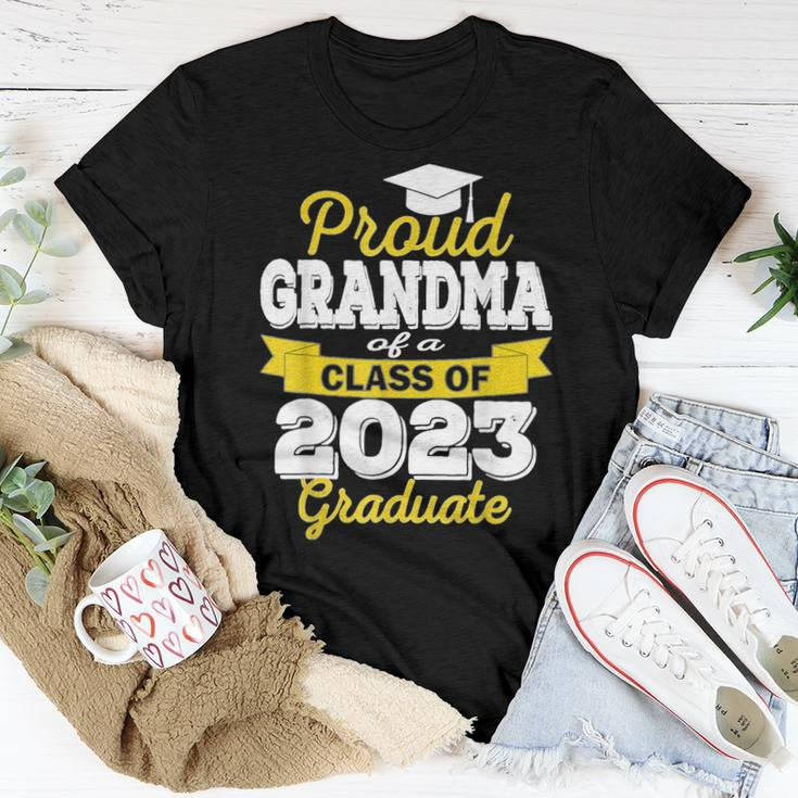 Proud Grandma Of A Class Of 2023 Graduate - Graduation 2023 Women T-shirt Funny Gifts