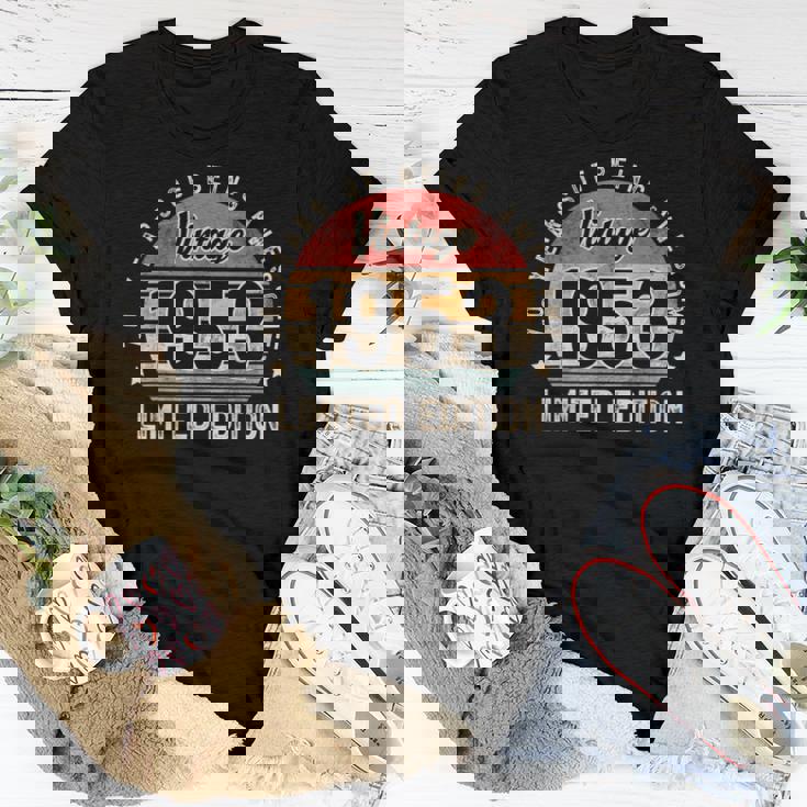 Vintage 1953 70 Year Old For Man Woman 70Th Birthday Women T-shirt Casual Daily Basic Unisex Tee Unique Gifts Vintage 1953 70 Year Old For Man Woman 70Th Birthday Women T-shirt Casual Daily Basic Unisex Tee Unique Gifts