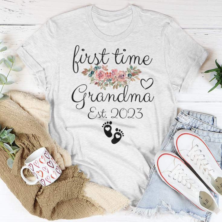 First Time Grandma 2023 New Granny 2023 Women T-shirt Unique Gifts
