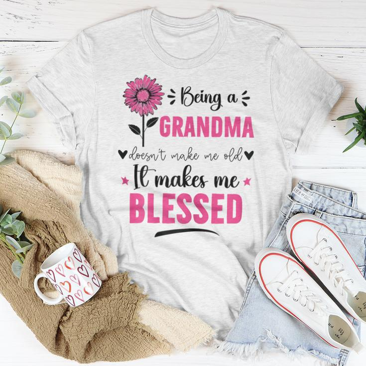 Womens Being A Grandma Doesnt Make Me Old It Makes Me Blessed Women T-shirt Unique Gifts