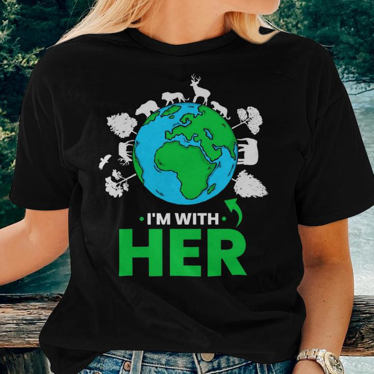 Earth Day Im With Her Mother Earth World Environmental Women T-shirt Casual Daily Crewneck Short Sleeve Graphic Basic Unisex Tee Gifts for Her