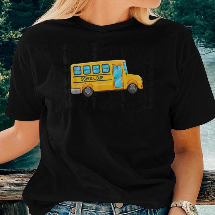Field Day 2022 Field Trip Vibes Bus Students Teachers School Women T-shirt Gifts for Her