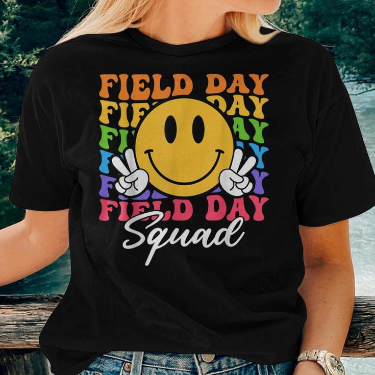 Hippie Field Day Squad For Teacher Kids Retro Field Day 2023 Women T-shirt Gifts for Her