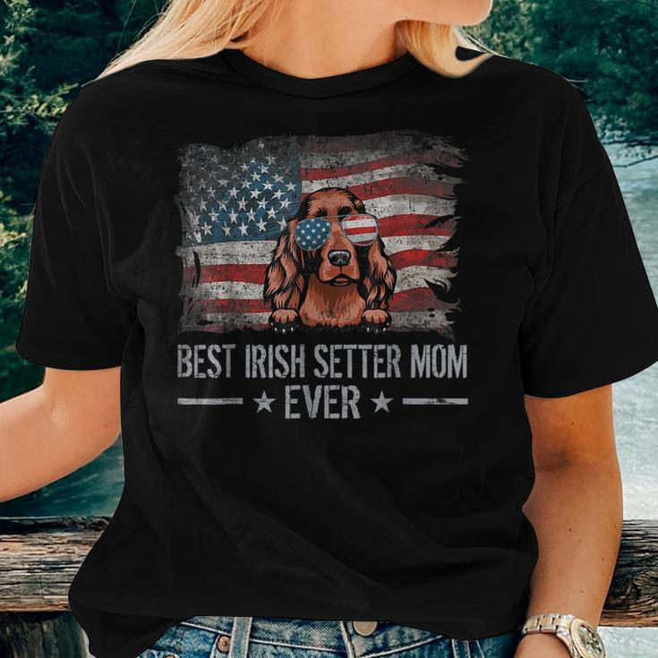 Irish Setter Best Dog Mom Ever Retro Usa American Flag Women T-shirt Gifts for Her