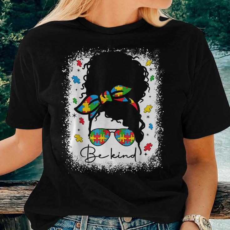 Be Kind Autism Awareness Messy Bun Afro Autistic Girl Woman Women T-shirt Gifts for Her
