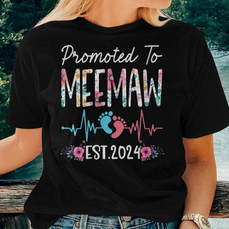 Womens Promoted To Meemaw Est 2024 First Time Mom Women T-shirt Gifts for Her