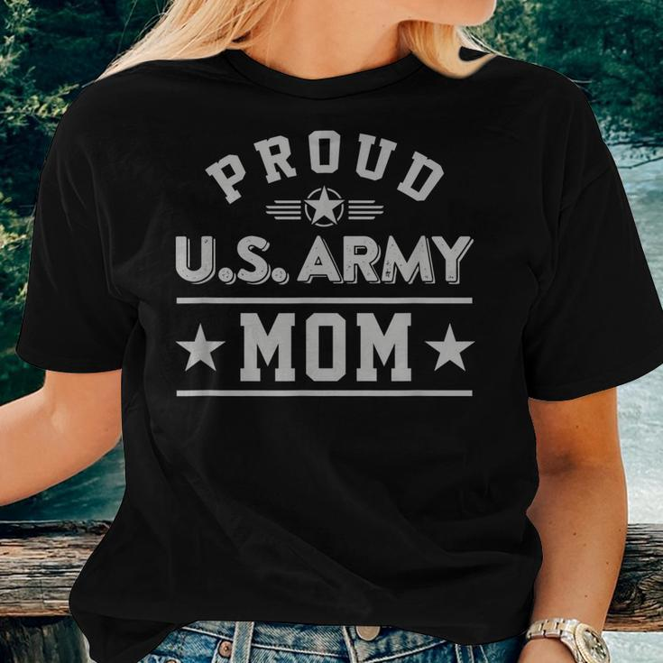 Proud Us Army Mom Light Military Family Patriotism Women T-shirt Gifts for Her