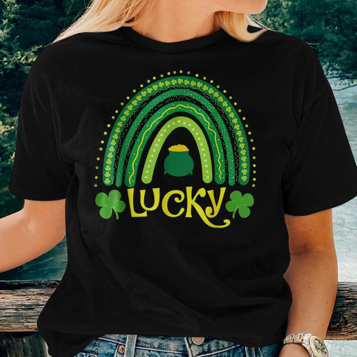 Vintage Lucky Green Irish Shamrock Rainbow St Patricks Day Women T-shirt Gifts for Her
